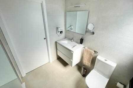 Apartamento De 3 Dormitorios Piscina Y Parking Calp Exterior foto